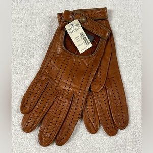 NWT Banana Republic leather driving gloves